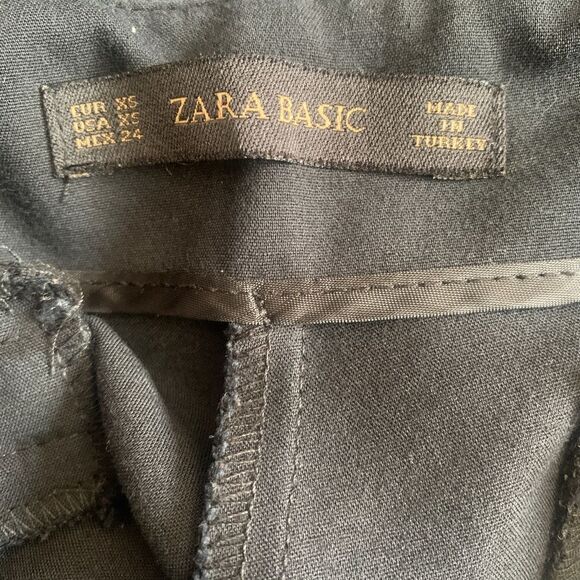 Zara woman’s basic pants used and in good condition - Picture 3 of 4